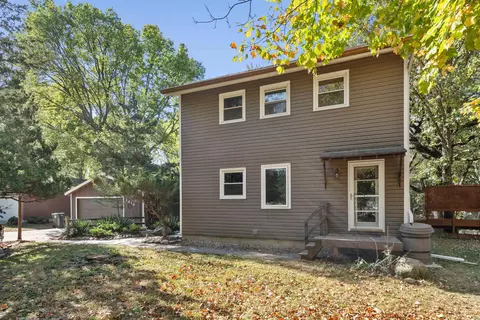 1416 Western Ave, Cedar Falls, IA 50613