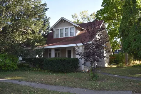 1102 Main St, Osage, IA 50461
