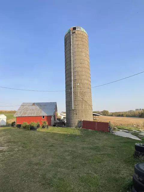 12934 Apple Rd, Elgin, IA 52141 photo 6