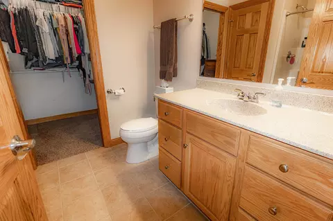 4826 Millenium Dr, Cedar Falls, IA 50613 photo 14