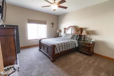 4826 Millenium Dr, Cedar Falls, IA 50613 photo 13