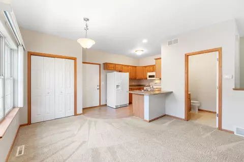 3816 Jay Ln, Waterloo, IA 50701 photo 6