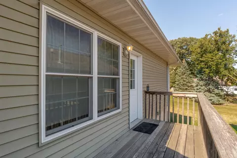 3816 Jay Ln, Waterloo, IA 50701 photo 3