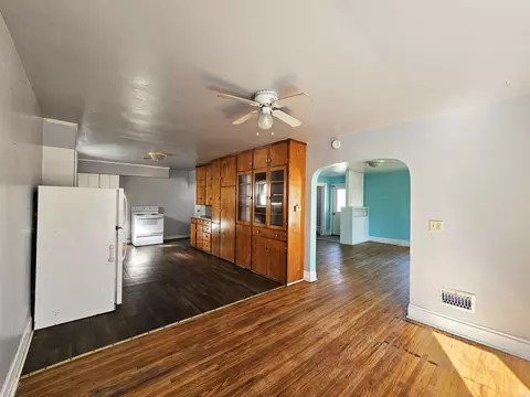 501 W 1st St, Sumner, IA 50674 photo 7