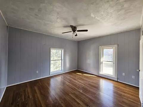 501 W 1st St, Sumner, IA 50674 photo 13
