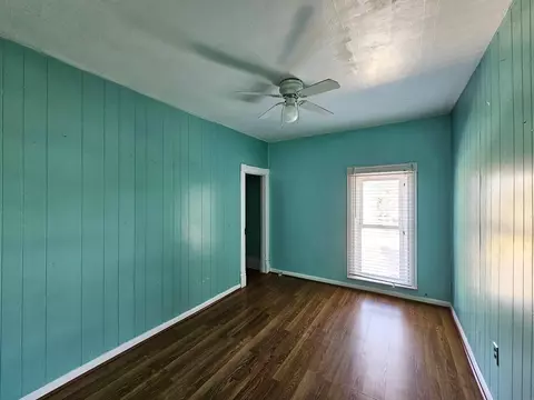 501 W 1st St, Sumner, IA 50674 photo 12