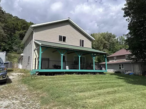 461 SW Railroad Ave, New Albin, IA 52160
