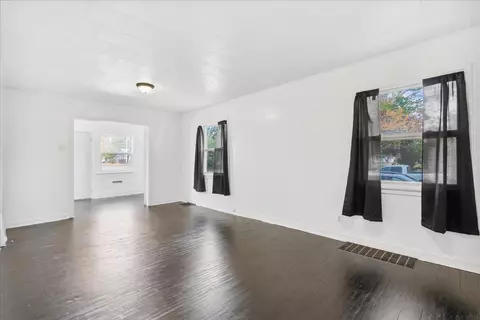 2003 Falls Ave, Waterloo, IA 50701 photo 7