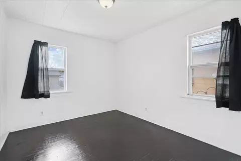 2003 Falls Ave, Waterloo, IA 50701 photo 9