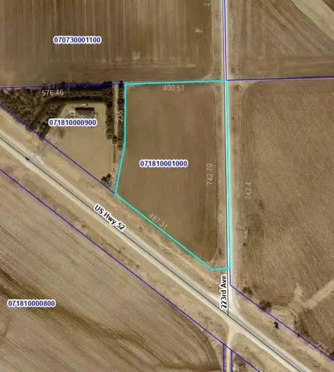 Highway 52, Decorah, IA 52101