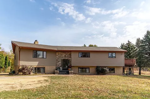 2567 Killdeer Ave, Denver, IA 50622