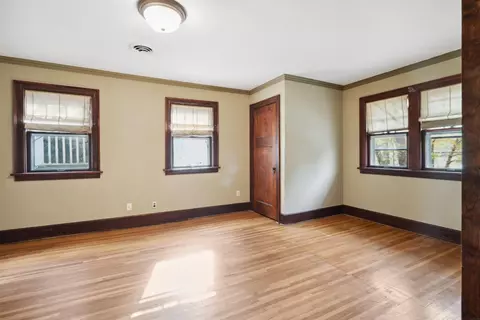 111 Frederic Ave, Waterloo, IA 50701 photo 17