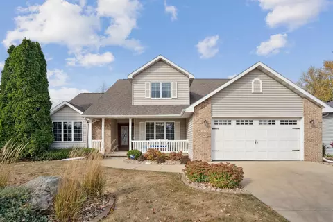 4709 Quesada Ave, Cedar Falls, IA 50613