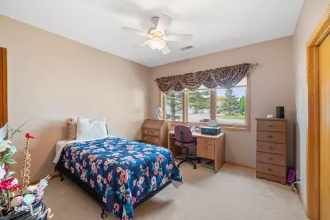 4409 Reflection Ln, Waterloo, IA 50701 photo 17