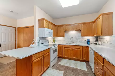 4409 Reflection Ln, Waterloo, IA 50701 photo 4