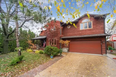 415 Norris Ct, Waterloo, IA 50701