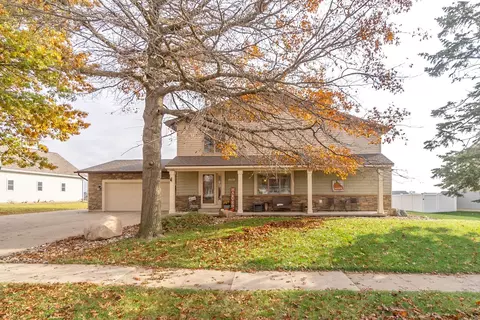 1506 Audubon Dr, Waterloo, IA 50701