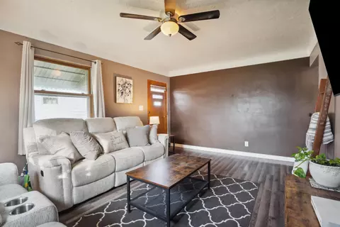 1623 Byron Ave, Waterloo, IA 50702 photo 11