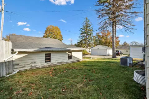 1623 Byron Ave, Waterloo, IA 50702 photo 22