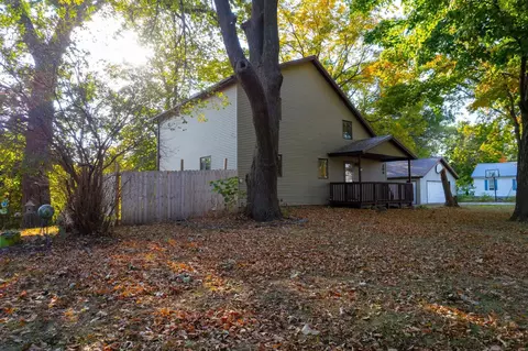 306 E Grove St, Shell Rock, IA 50670 photo 5