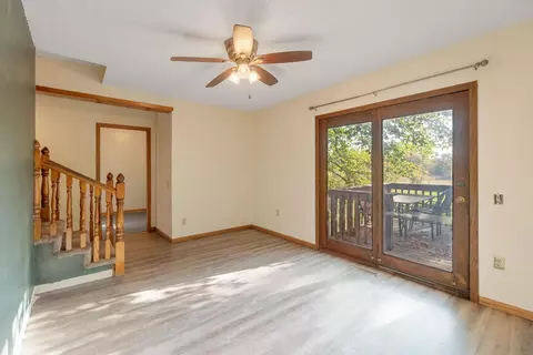 306 E Grove St, Shell Rock, IA 50670 photo 10
