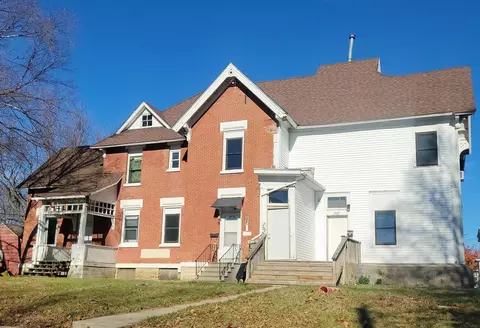 227 Allen St, Waterloo, IA 50701