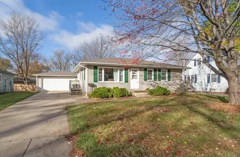 2211 Virgil, Cedar Falls, IA 50613