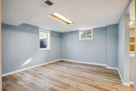 404 S Wright, Shell Rock, IA 50670 photo 21