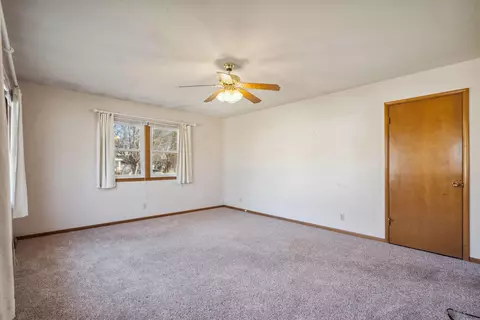 404 S Wright, Shell Rock, IA 50670 photo 7