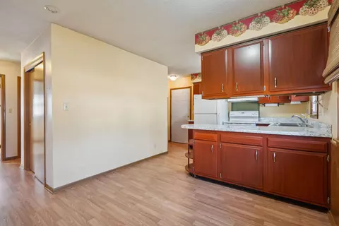 404 S Wright, Shell Rock, IA 50670 photo 11