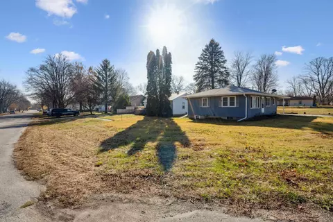 404 S Wright, Shell Rock, IA 50670 photo 5