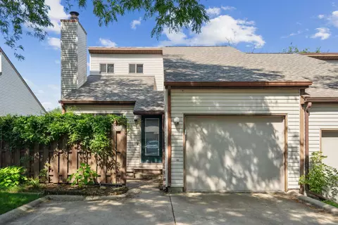 210 Balboa Ave #B2, Cedar Falls, IA 50613