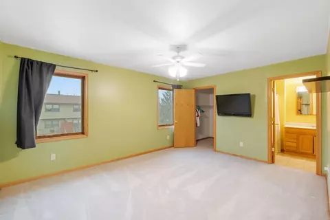 3929 Memory Ln, Waterloo, IA 50702 photo 15
