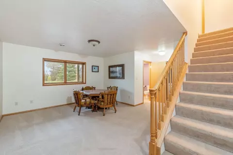 3929 Memory Ln, Waterloo, IA 50702 photo 18