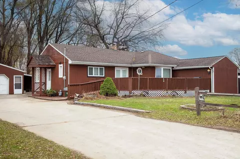 101 Roseland, Waterloo, IA 50707