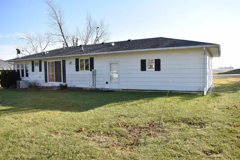 509 8th St, Gladbrook, IA 50635 photo 21
