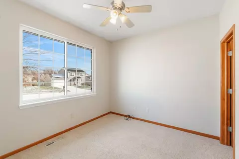 5017 Millenium Dr, Cedar Falls, IA 50613 photo 9