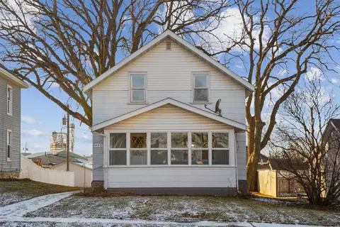 430 Railroad St, Hudson, IA 50643