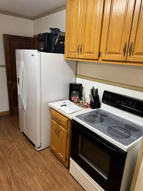 1141 Cornwall Ave, Waterloo, IA 50702 photo 4