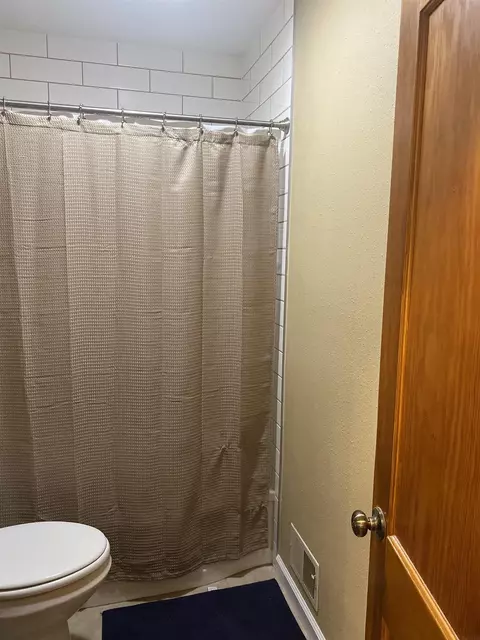 1141 Cornwall Ave, Waterloo, IA 50702 photo 13