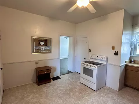 206 E Broadway St, Decorah, IA 52101 photo 4