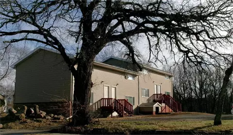 116-122 St Albans St, Waterloo, IA 50703