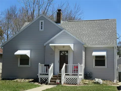 426 Reed St, Waterloo, IA 50703