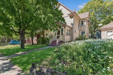 309 SE 3rd Ave, Waverly, IA 50677