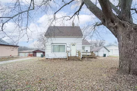 617 Downing Ave, Waterloo, IA 50701