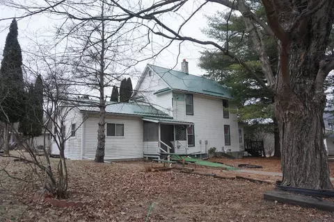 420 S Street St, Marquette, IA 52158