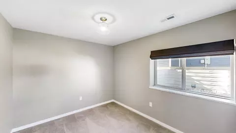 2323 Andy Ave, Cedar Falls, IA 50613 photo 21