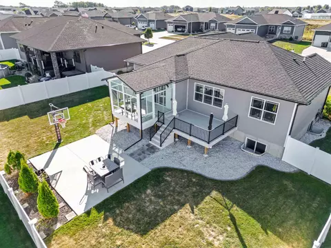 2323 Andy Ave, Cedar Falls, IA 50613 photo 2
