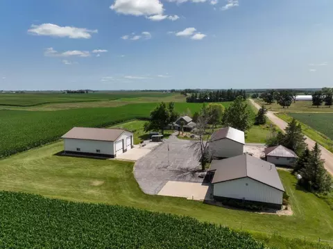 31162 Y Ave, Union, IA 50258