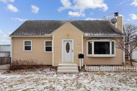 203 Bishop Ave, La Porte City, IA 50651